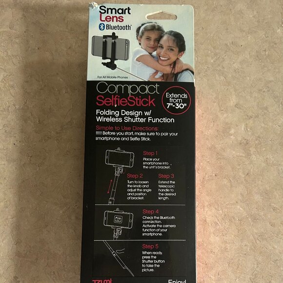 SmartLens Compact Selfie Stick - Picture 2 of 2